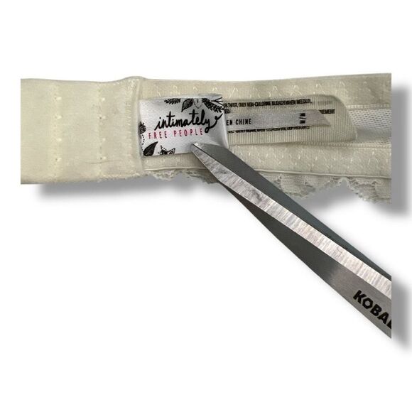 Free People Intimately Galloon White Lace Halter Bralette Bra Size Medium - Picture 6 of 7